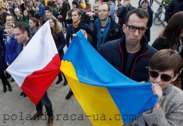 Українці, вже наче «свої»: польські жителі звикли до українських працівників
