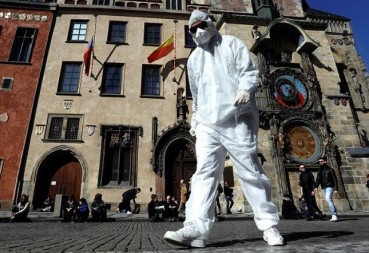 Іноземним робітникам які приїхали до Чехії не потрібно сидіти на обсервації