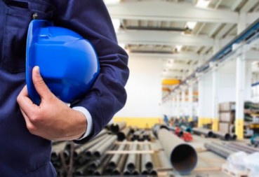 Плюс 0,5% до ВВП на рік. Як українські заробітчани впливають на економіку Польщі